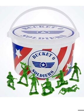 **BRAND NEW IN PLASTIC** Bucket O Soldiers Toy Bucket with Green Army Men